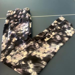 Runway girls workout leggings